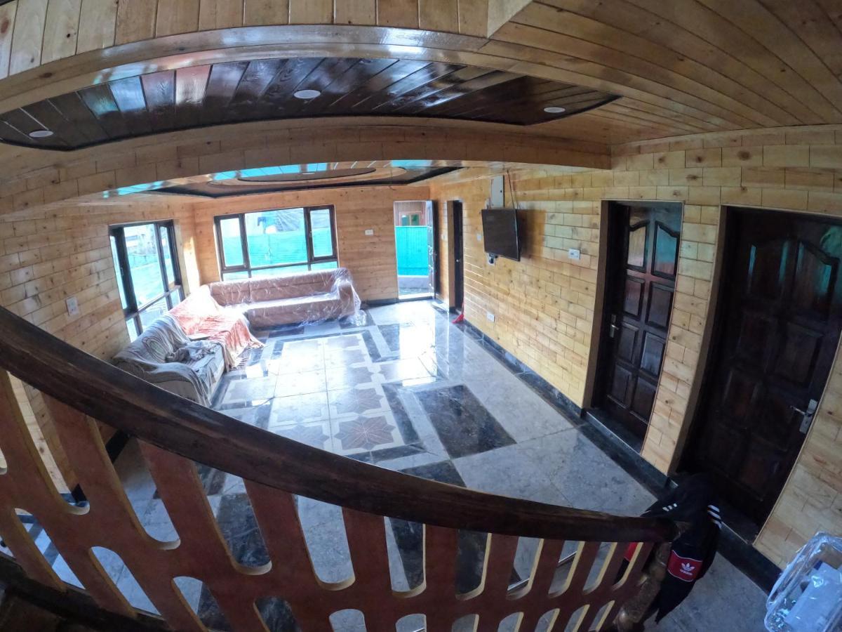 Hotel Seven Pahalgām Dış mekan fotoğraf